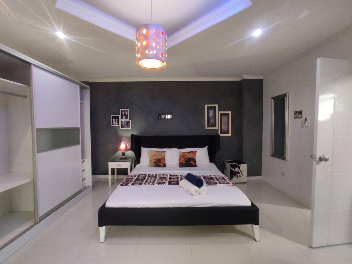 2Br Condo At Kandi Tower 2 Angeles Exteriér fotografie